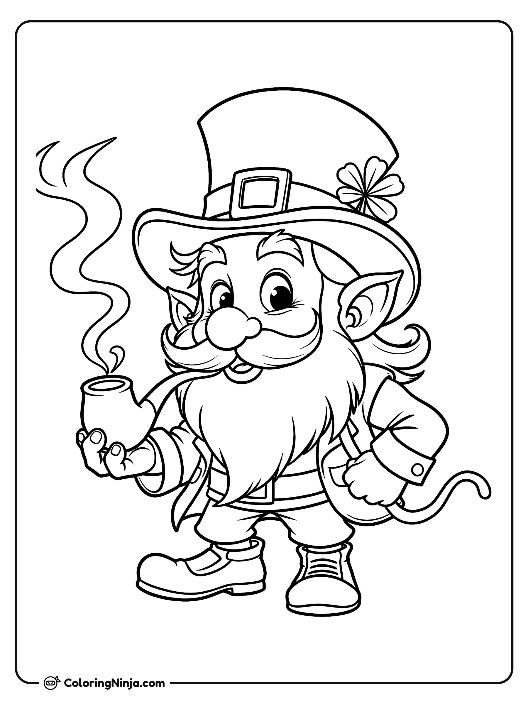 Duende irlandés sosteniendo una pipa, dibujo para colorear: Un alegre duende irlandés permanece de pie sosteniendo una pipa humeante en su mano.