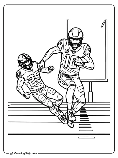 Justin Herbert esquivando a un rival